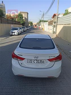 هیوندای ئەلەنترا